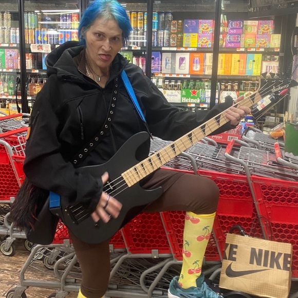 Welcome to my share shows, unlisted, clear outs, pop ups! S-3X! Accessories! Fun - Picture 9 of 17